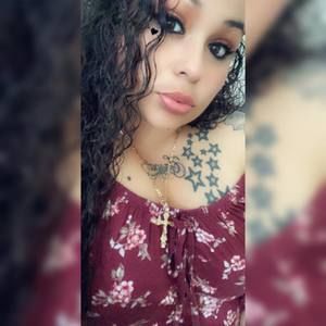 Meet your Posher, Charo